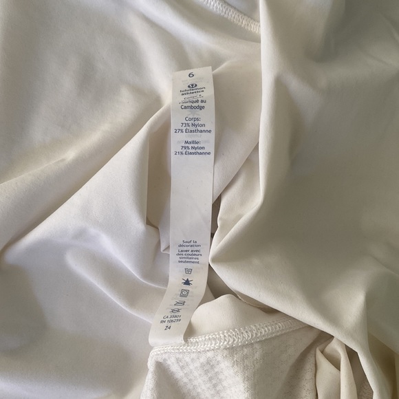 Lululemon Top - Picture 4 of 4